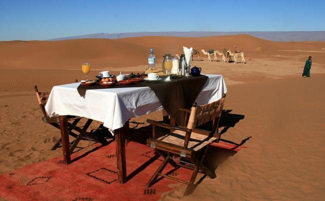 Camp Sahara Holidays M’hamid El Ghizlane Exterior foto